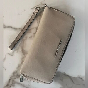 Michael Kors multi functional wallet / clutch pearl grey travel purse